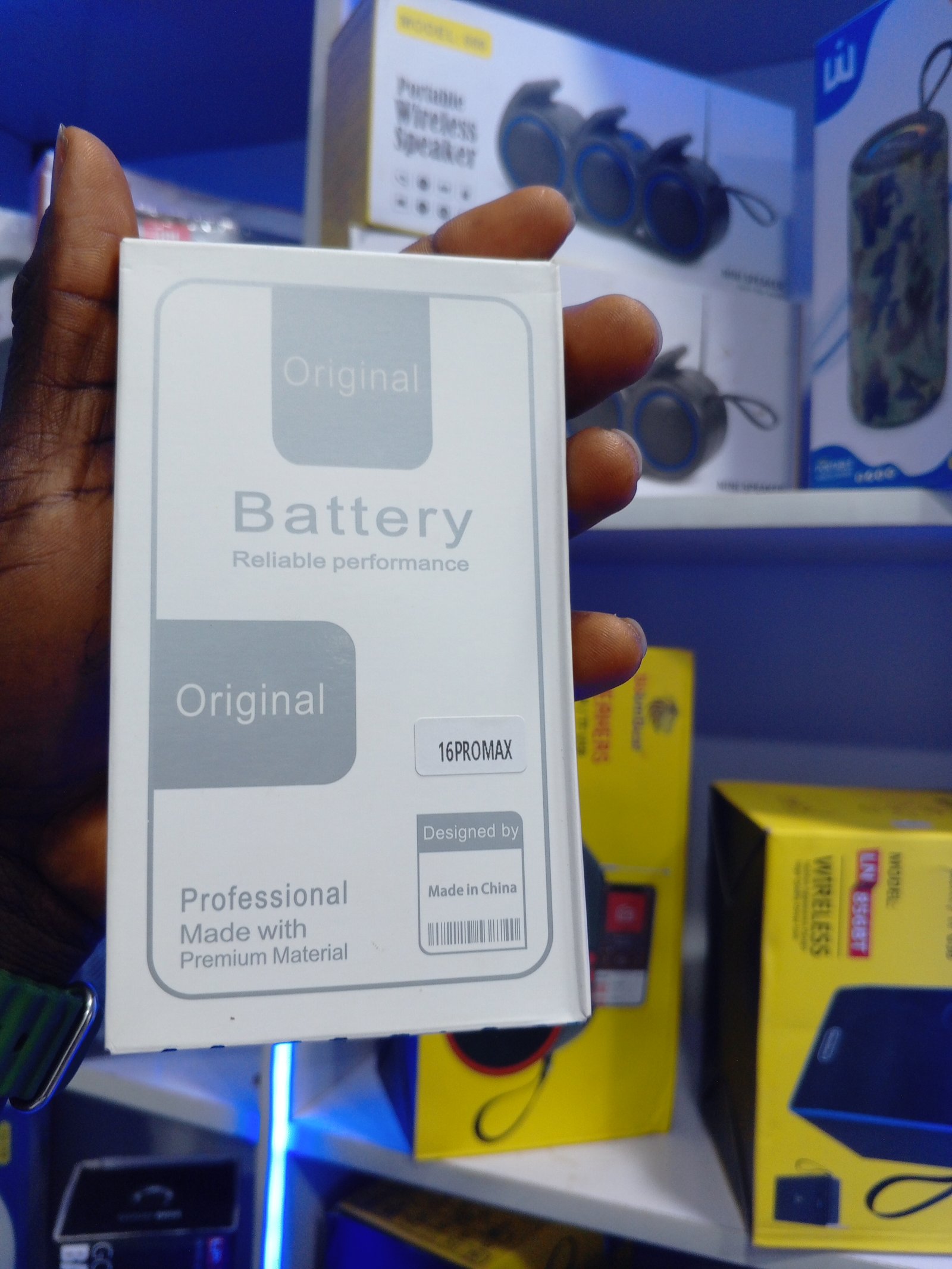 iPhone 16promax  battery